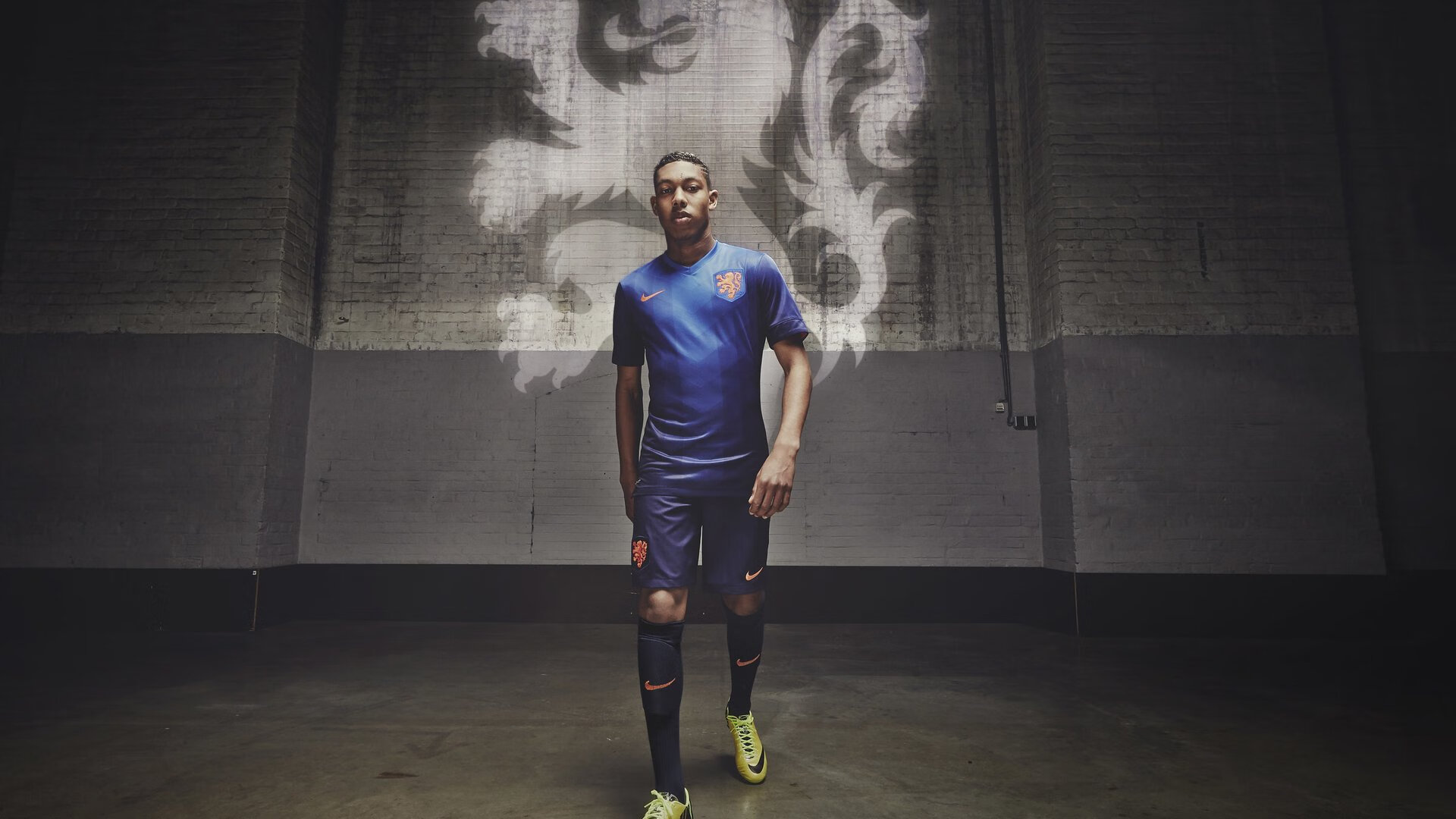 AYX体育官网-“决战时刻！拳台上的王者之争”