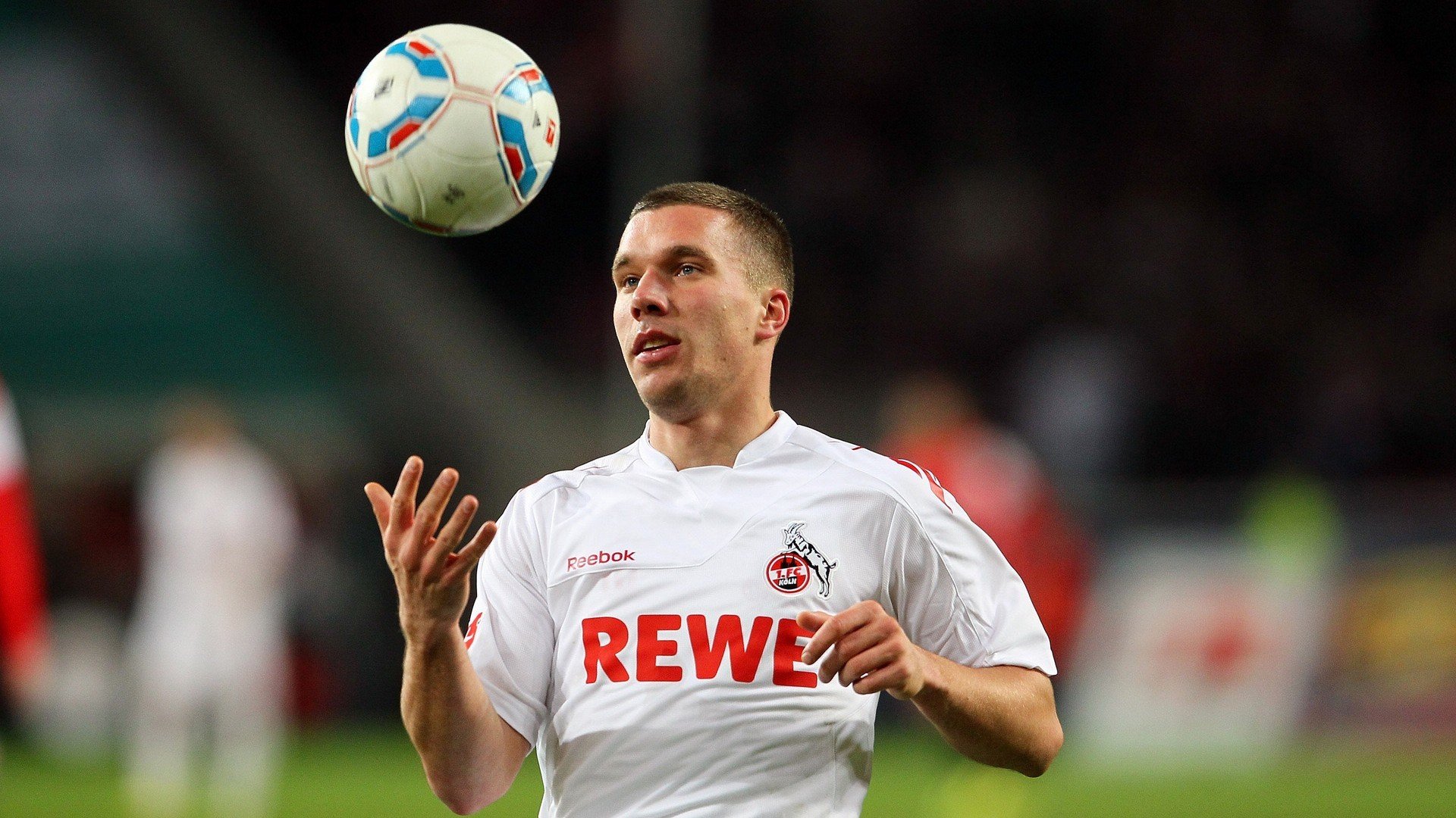 爱游戏官方网站入口登录-足球装备国产化率持续提升，国产足球装备品牌排行